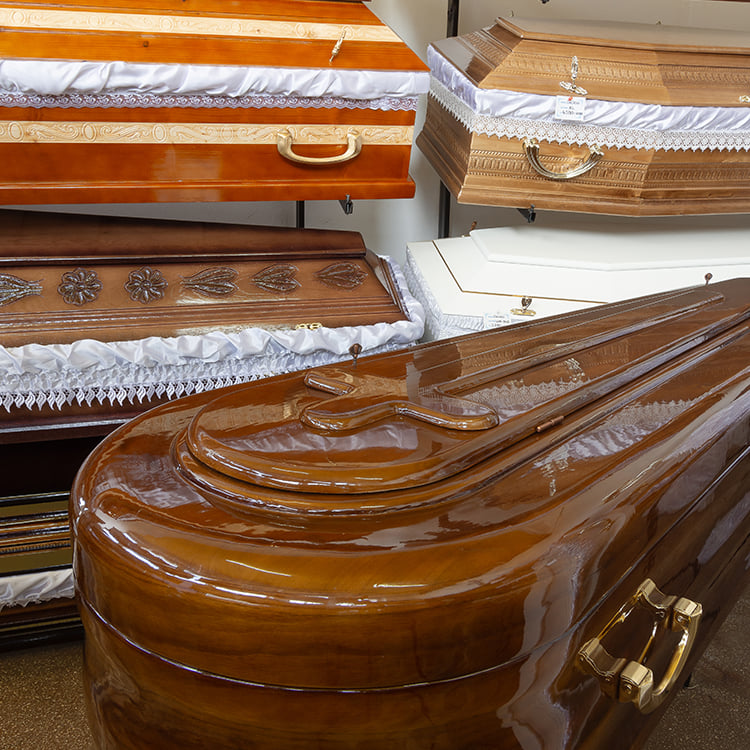 Servicii funerare complete 24/7